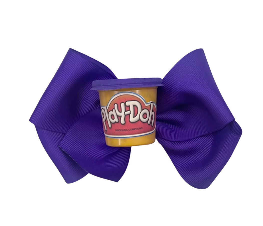 Small play doh bow